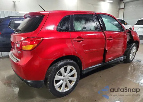 2015 Mitsubishi Outlander Sport Es z USA, uszkodzony, nr VIN 4A4AP3AU2FE008883